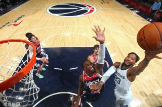 球迷们认为 球迷们认为